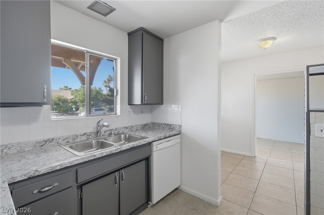 4913 Churchill Avenue Las Vegas NV 89107