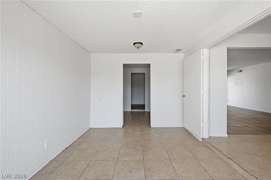 4913 Churchill Avenue Las Vegas NV 89107