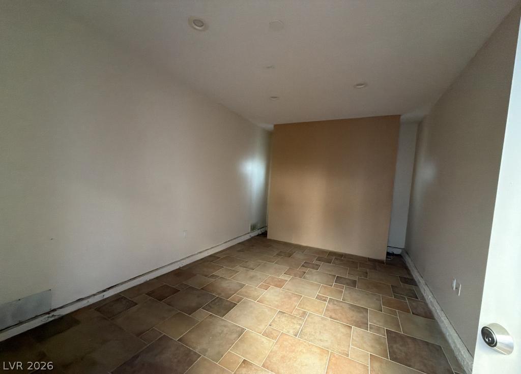 1800 Aztec Cliffs Court Las Vegas NV 89128