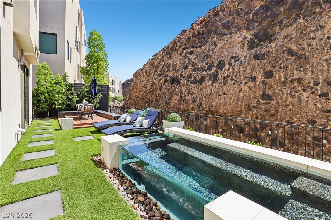 426 Tranquil Peak Court Henderson NV 89012