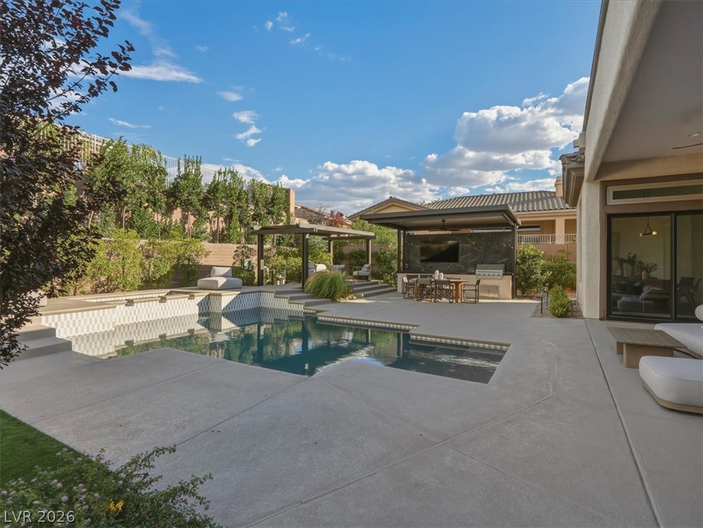 4 El Macero Court Henderson NV 89052