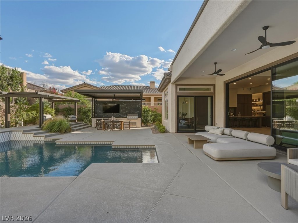 4 El Macero Court Henderson NV 89052