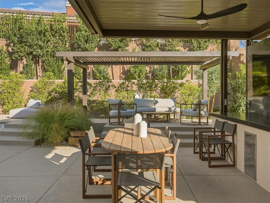 4 El Macero Court Henderson NV 89052