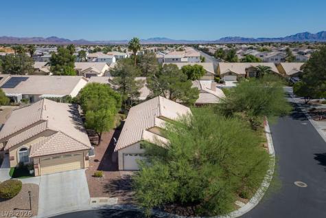 4824 Lawnwood Court Las Vegas NV 89130