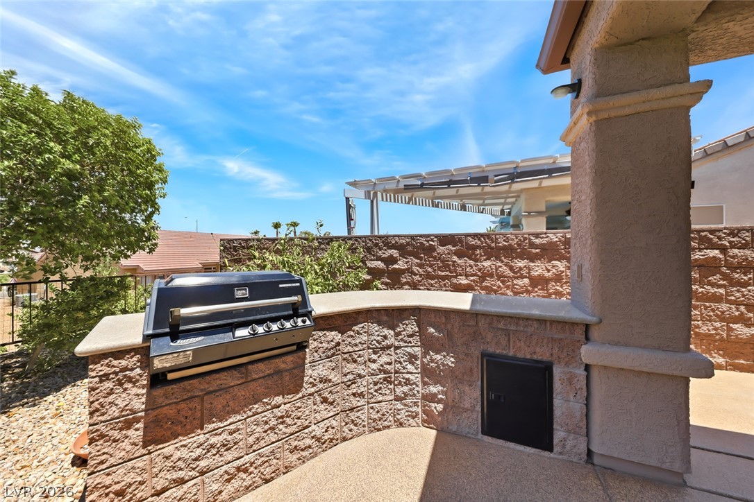 1817 Tarrant City Street Henderson NV 89052