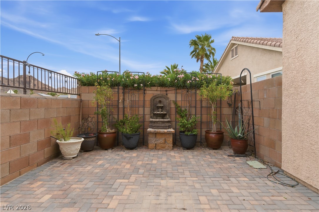 596 Via Cividino Henderson NV 89011