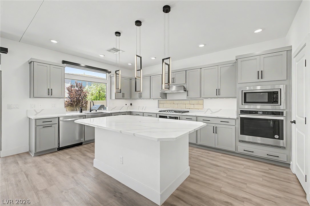 7094 Bold Rock Avenue Las Vegas NV 89113