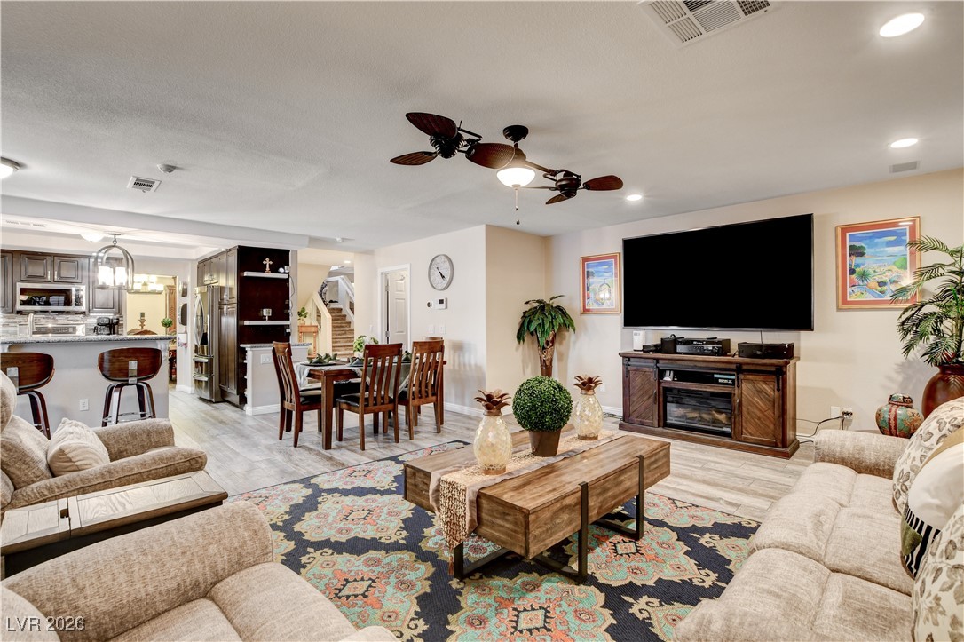 8224 Deer Springs Way Las Vegas NV 89149