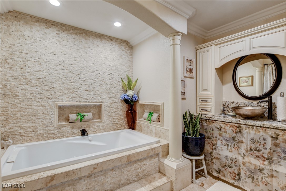 8224 Deer Springs Way Las Vegas NV 89149