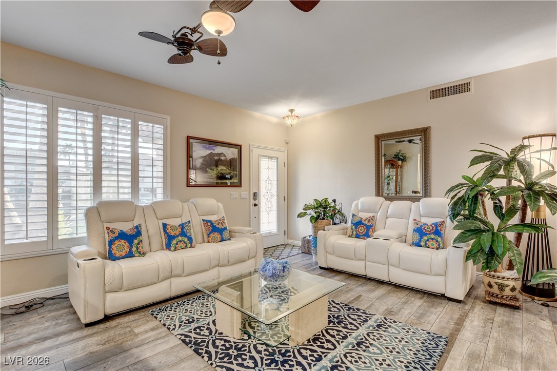 8224 Deer Springs Way Las Vegas NV 89149