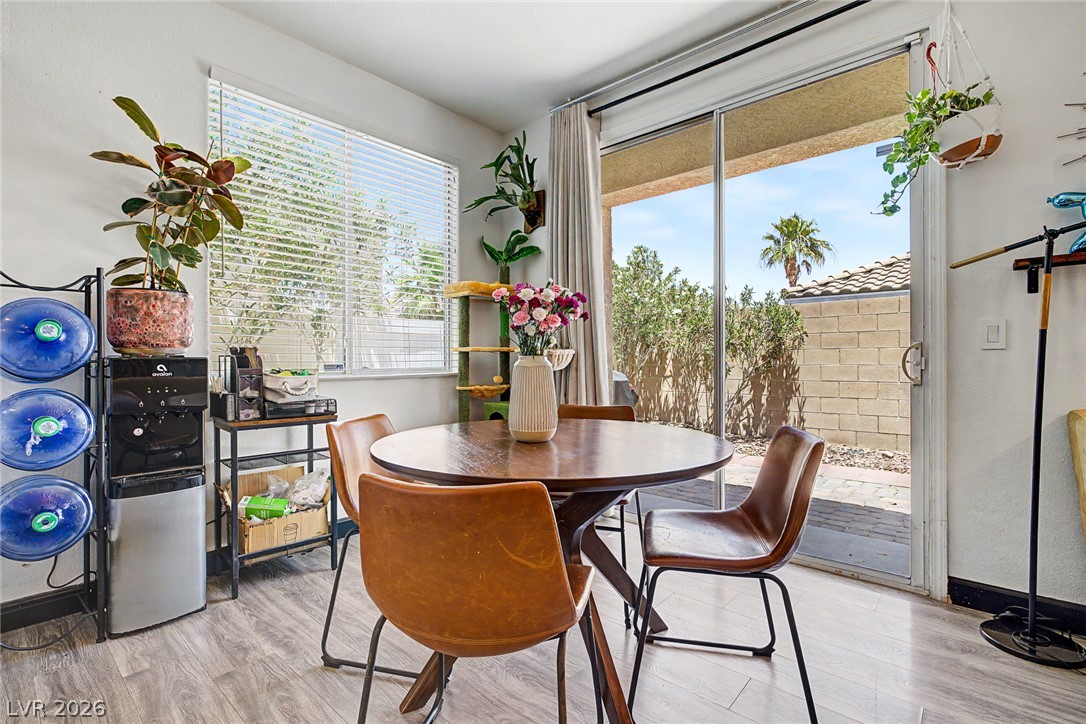 7252 Forest Village Avenue Las Vegas NV 89113