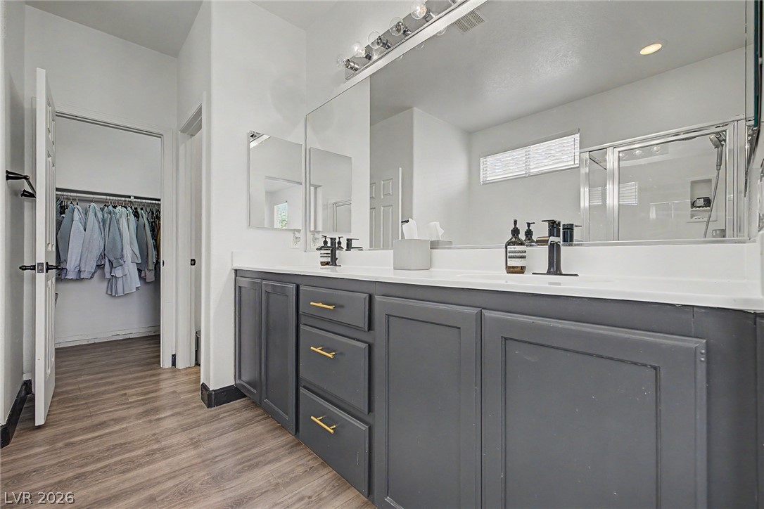 7252 Forest Village Avenue Las Vegas NV 89113