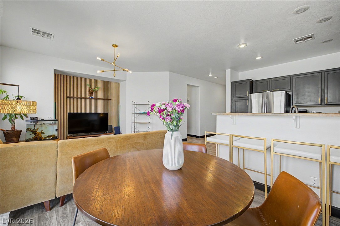 7252 Forest Village Avenue Las Vegas NV 89113