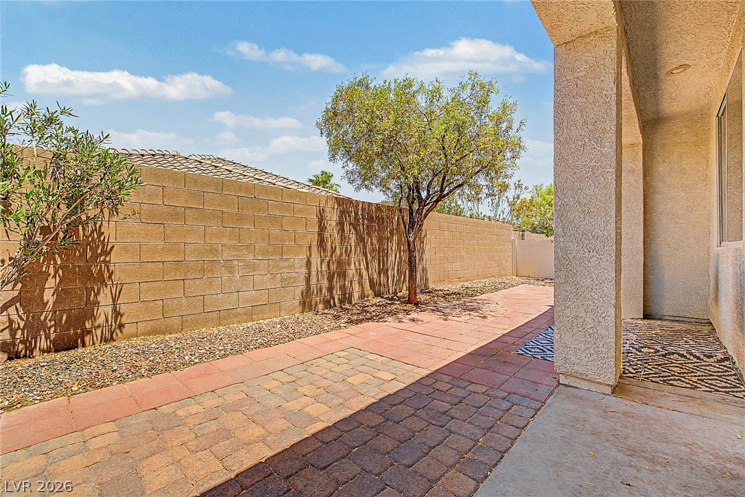 7252 Forest Village Avenue Las Vegas NV 89113