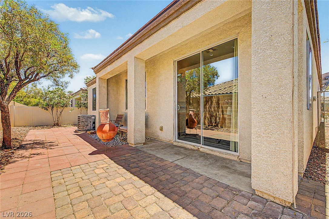 7252 Forest Village Avenue Las Vegas NV 89113