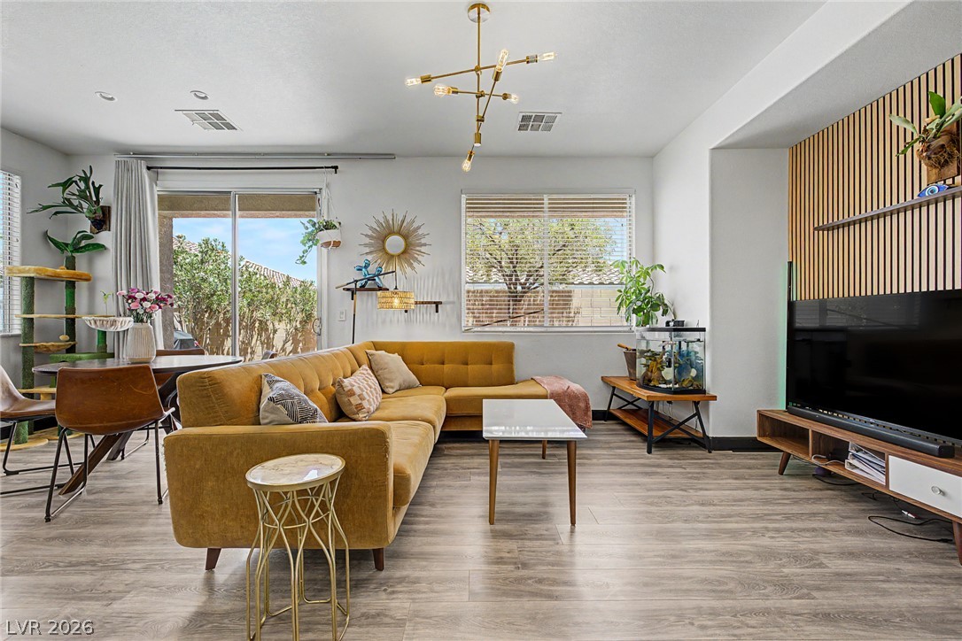 7252 Forest Village Avenue Las Vegas NV 89113