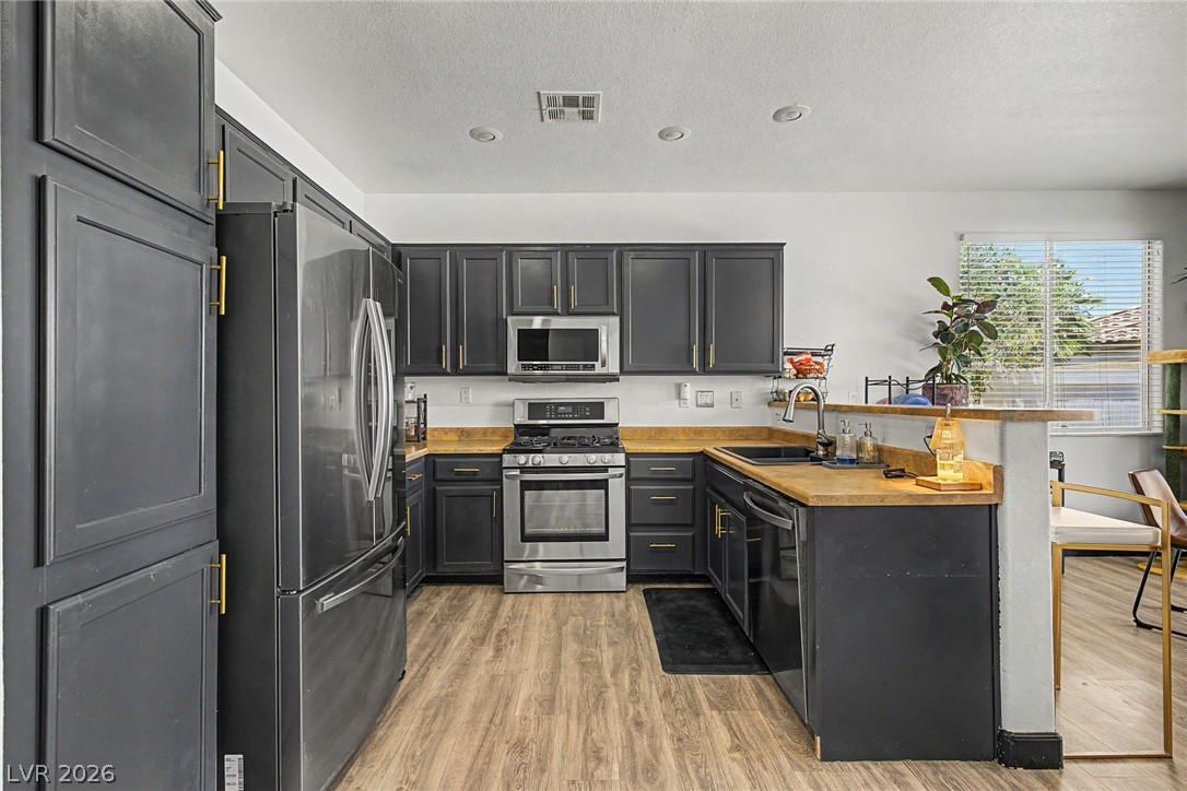 7252 Forest Village Avenue Las Vegas NV 89113
