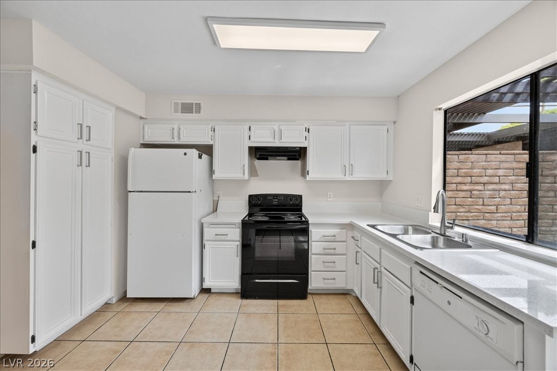 4669 Kelly Barry Way Las Vegas NV 89121