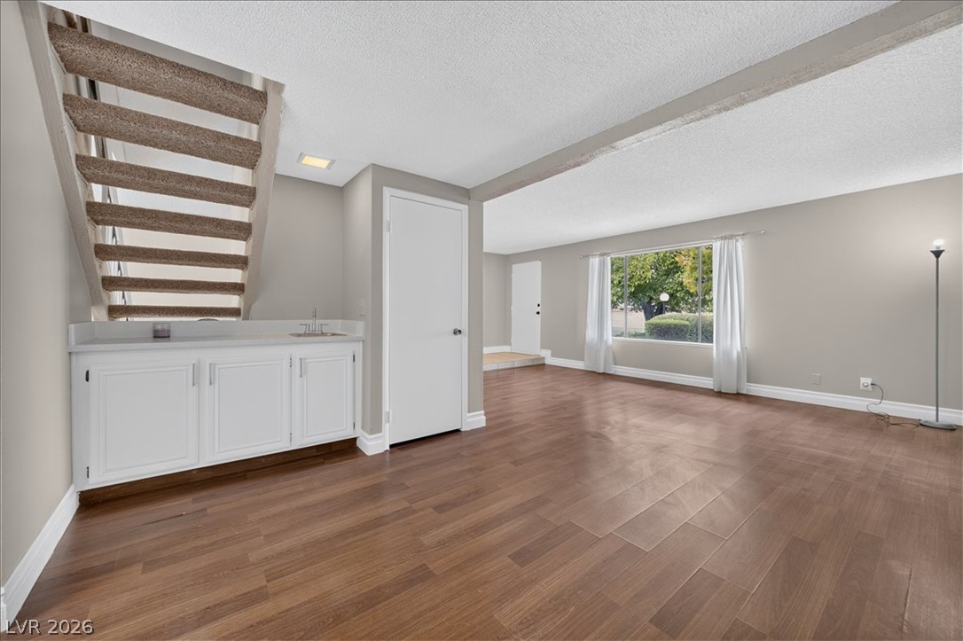 4669 Kelly Barry Way Las Vegas NV 89121