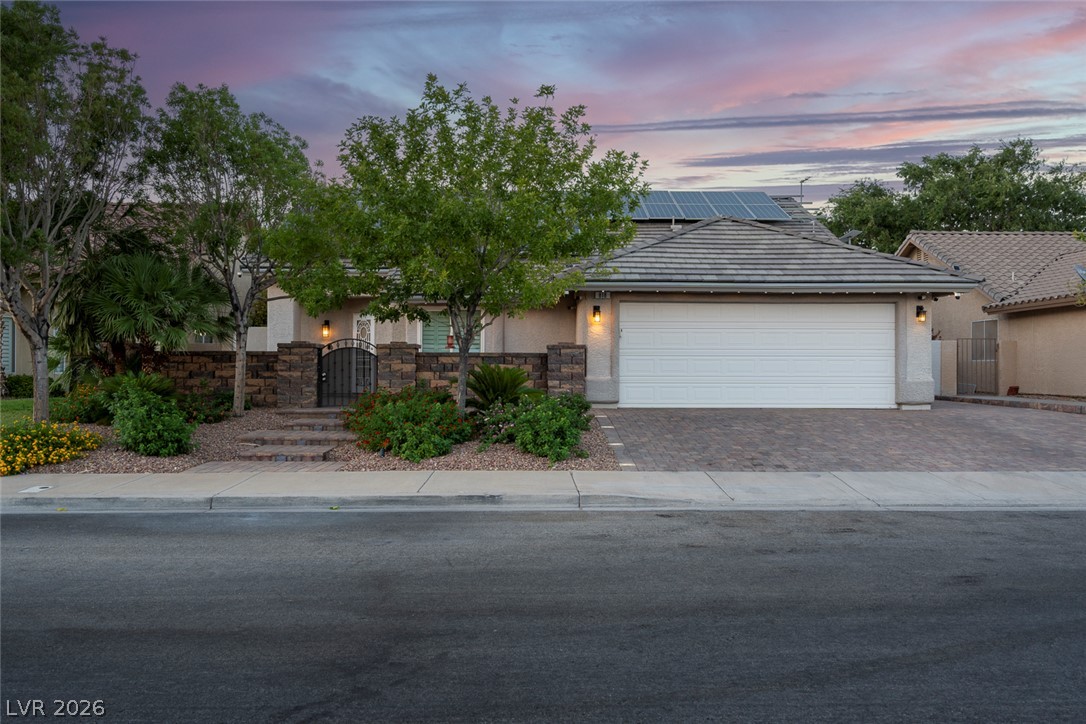 818 Manor Shores Road Henderson NV 89002