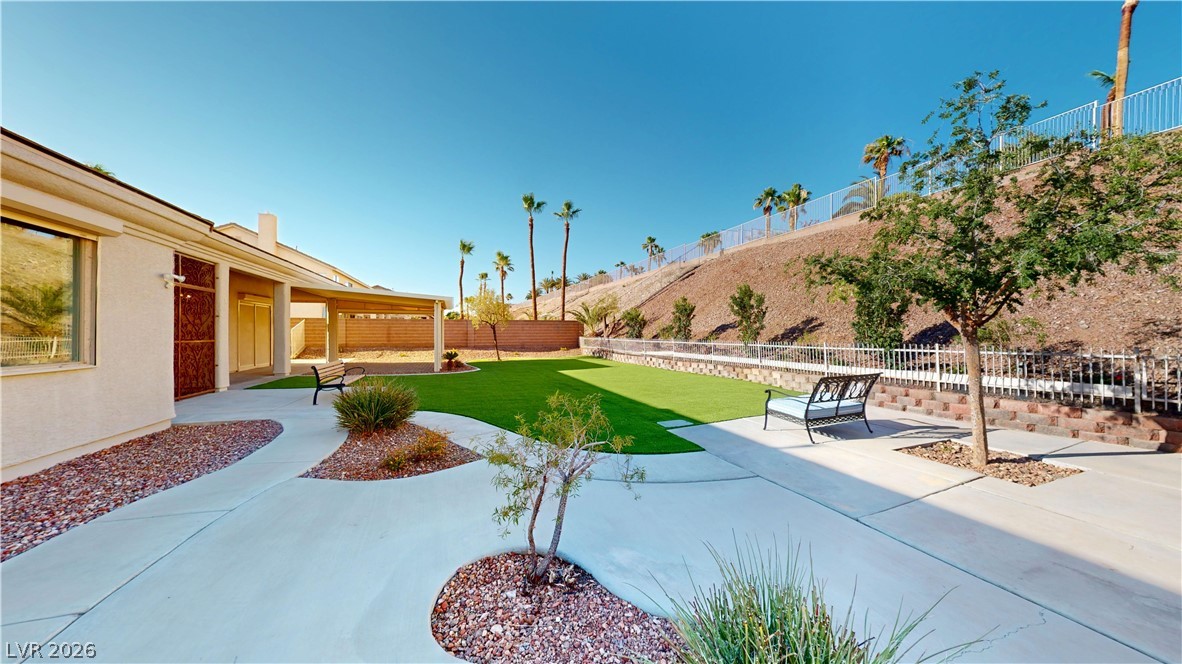 948 Sugar Springs Drive Las Vegas NV 89110