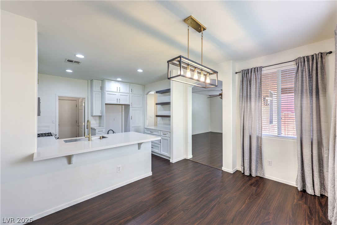 5423 Raccoon Valley Lane Las Vegas NV 89122