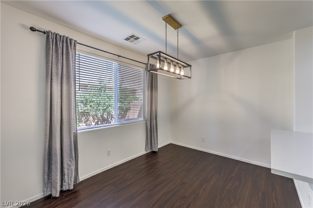 5423 Raccoon Valley Lane Las Vegas NV 89122