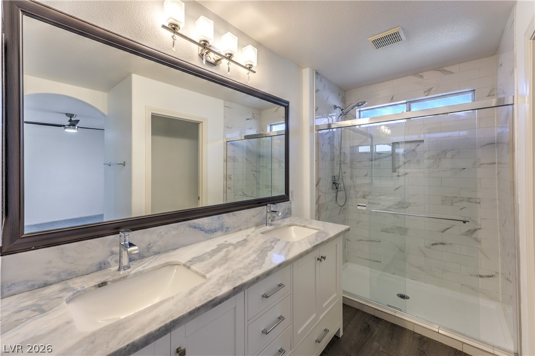 5423 Raccoon Valley Lane Las Vegas NV 89122