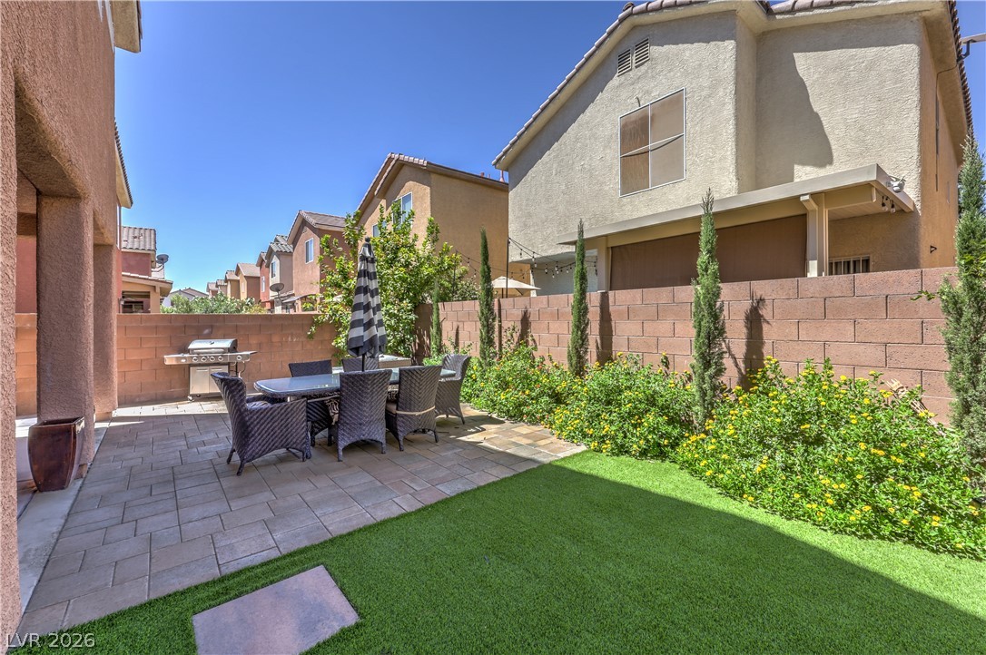 5423 Raccoon Valley Lane Las Vegas NV 89122