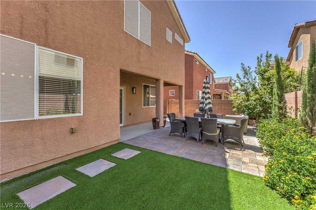 5423 Raccoon Valley Lane Las Vegas NV 89122