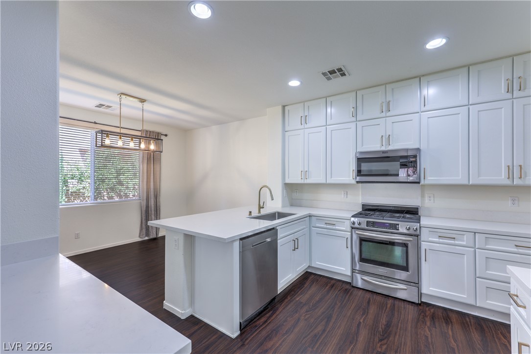 5423 Raccoon Valley Lane Las Vegas NV 89122