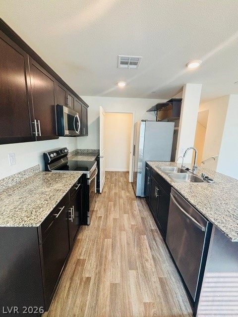6952 Midnight Bronze Street North Las Vegas NV 89086