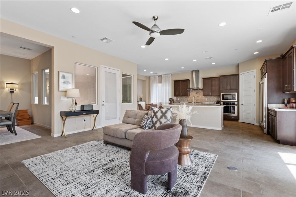 261 Crimson Edge Street Henderson NV 89012