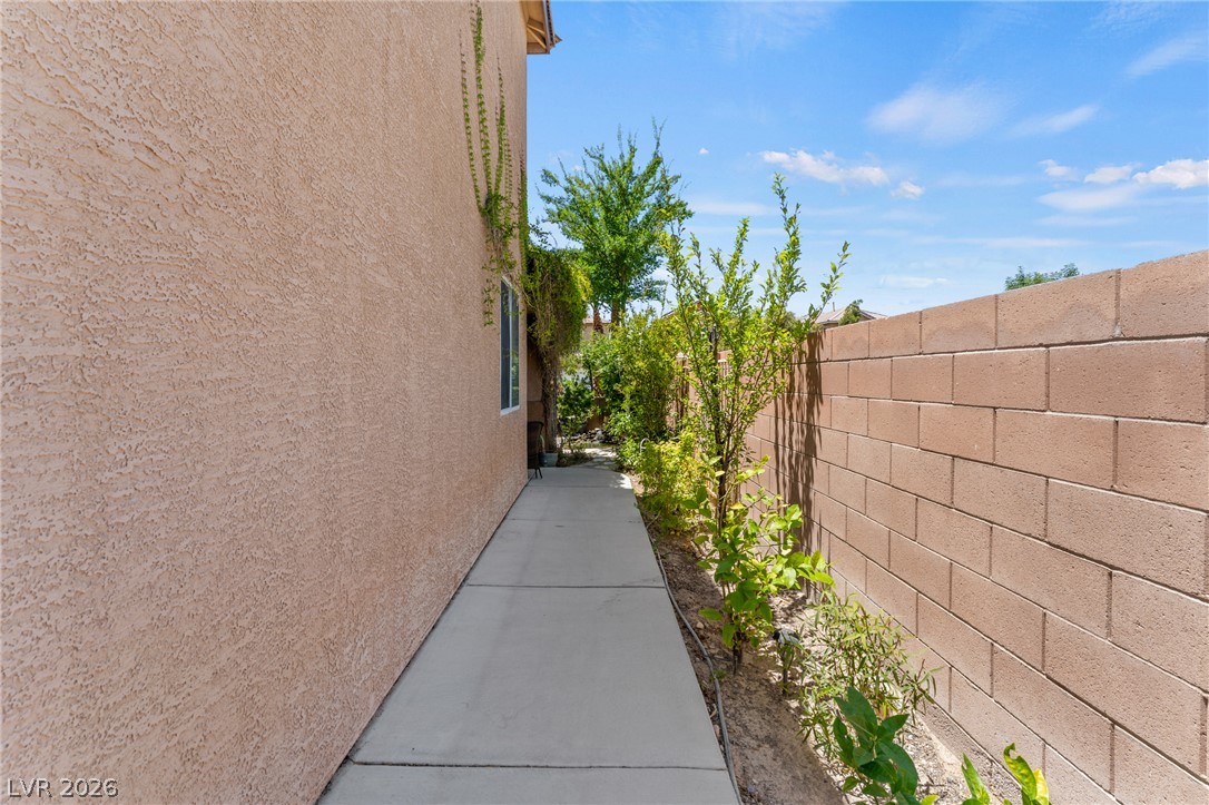 2640 La Mata Street Las Vegas NV 89108