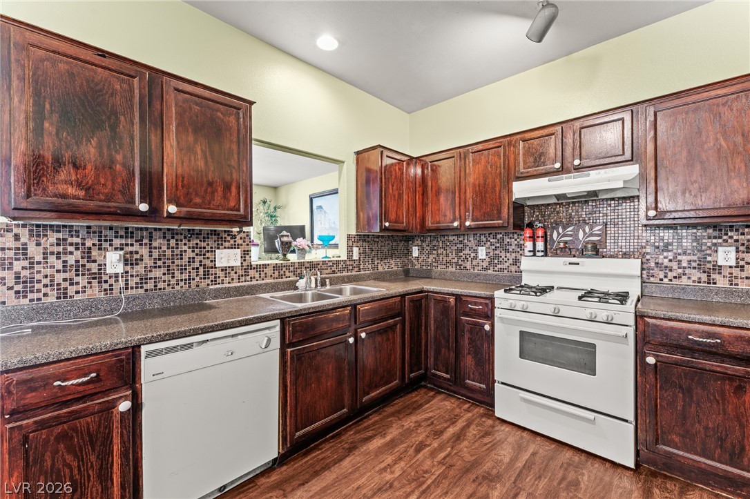 2640 La Mata Street Las Vegas NV 89108