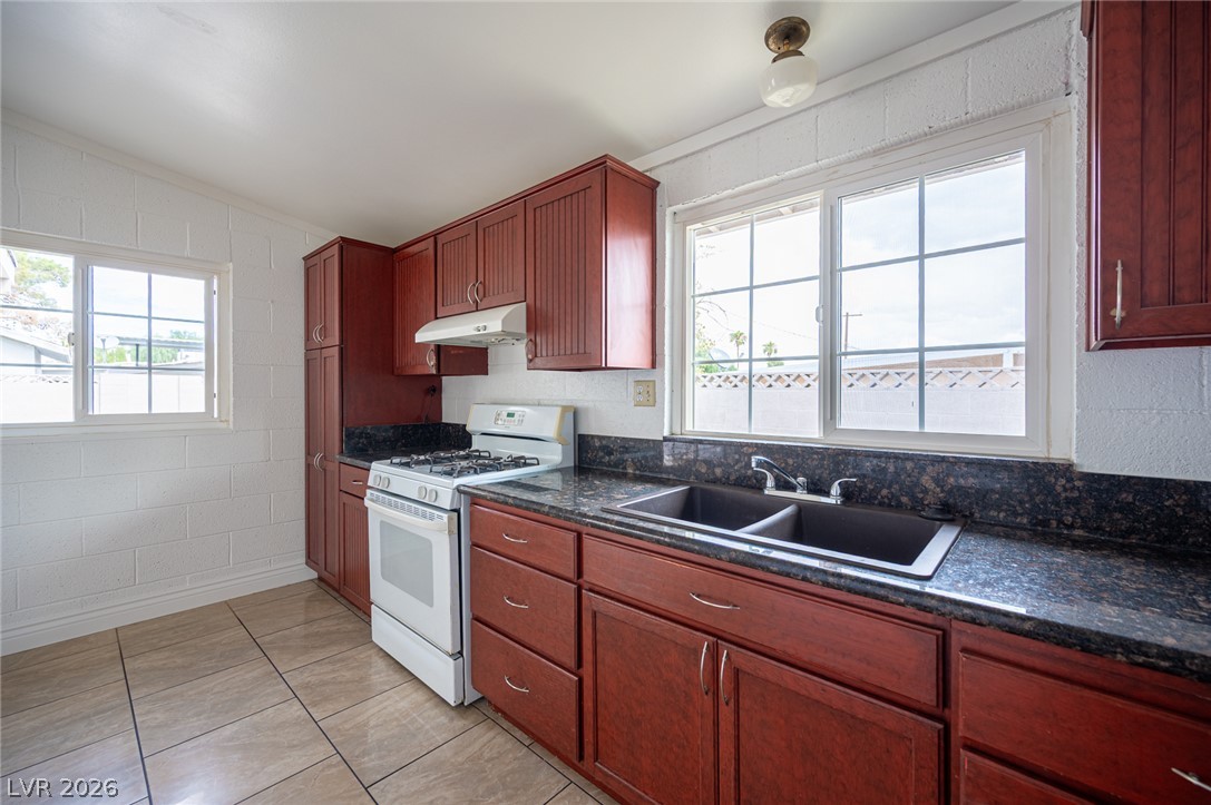 1956 Palora Avenue Las Vegas NV 89169