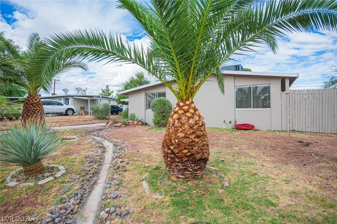 1956 Palora Avenue Las Vegas NV 89169