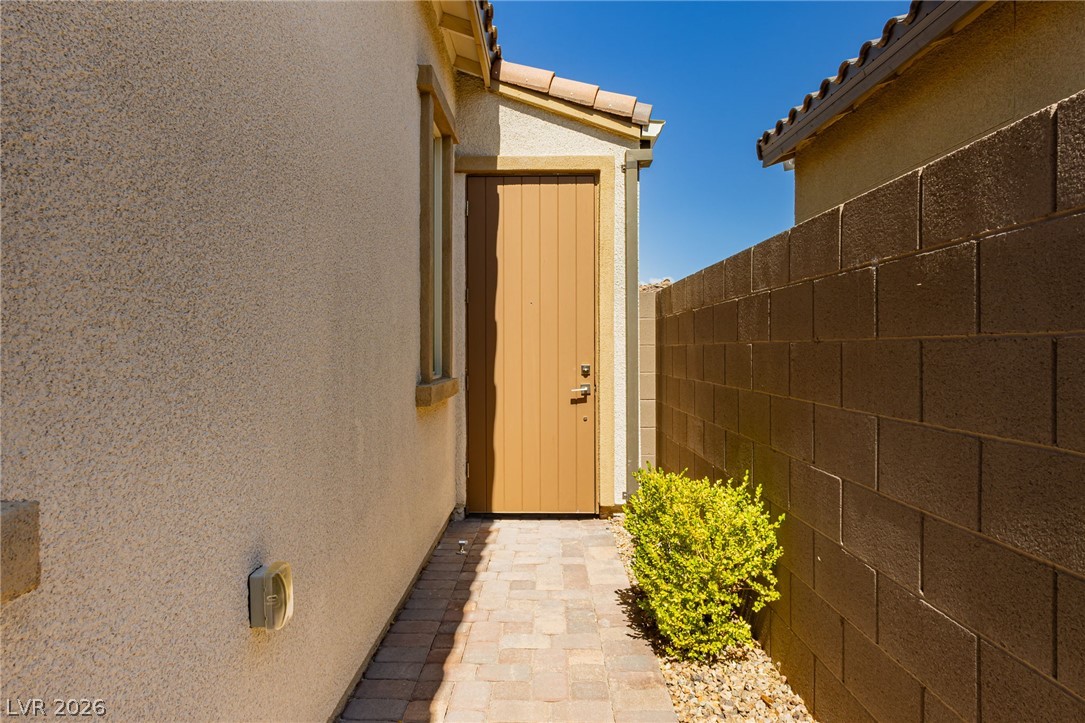 287 Nine Mile Creek Drive Las Vegas NV 89138