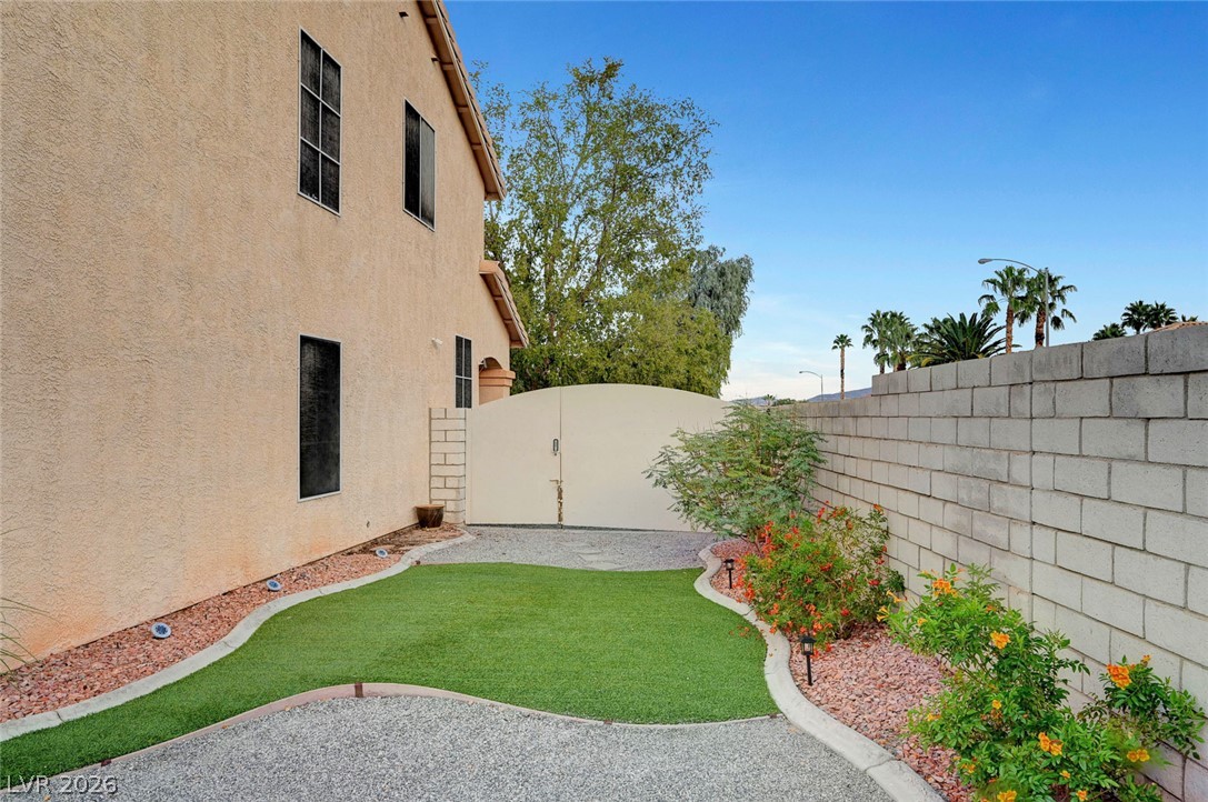 324 Velino Avenue Las Vegas NV 89123