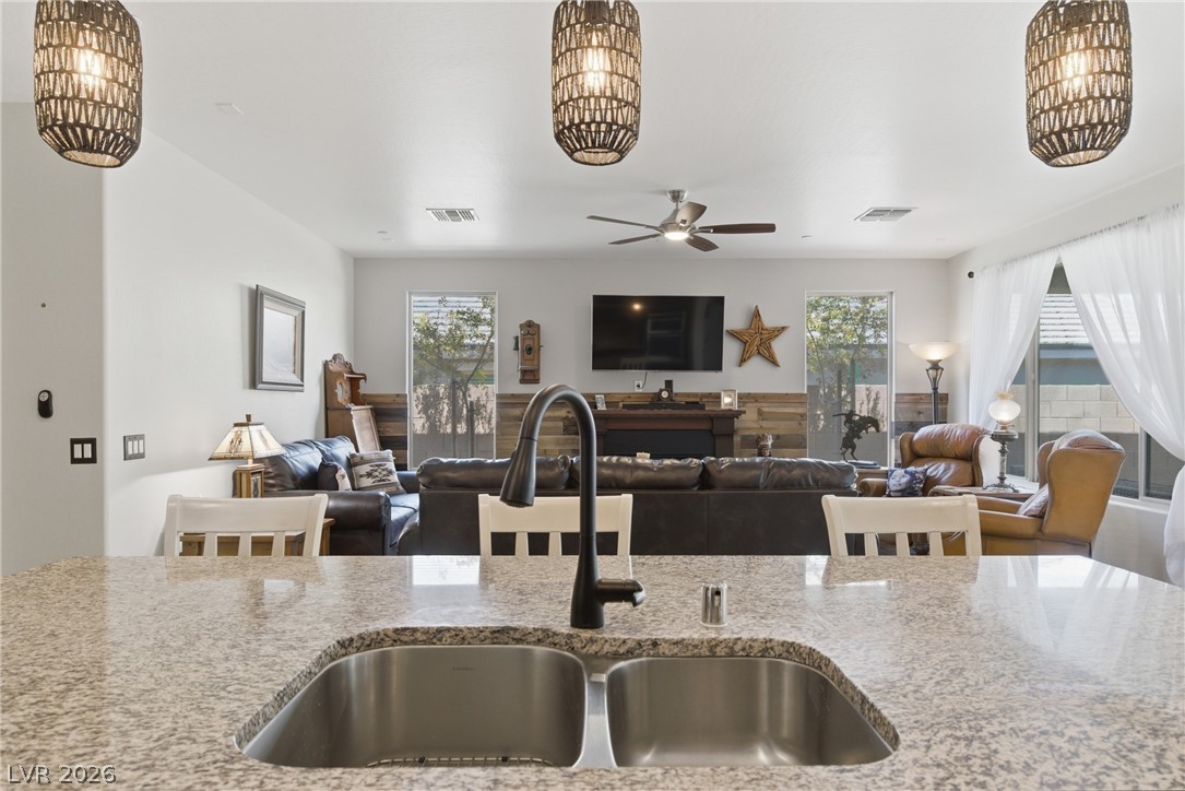 40 Vicolo Della Luna Henderson NV 89011