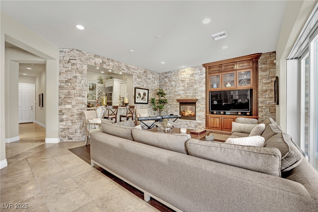 4231 San Alivia Court Las Vegas NV 89141