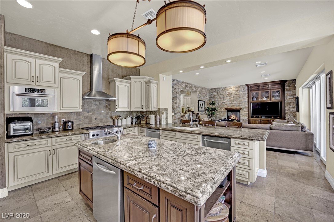 4231 San Alivia Court Las Vegas NV 89141