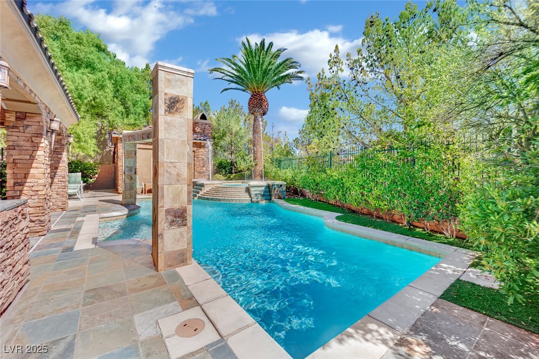 4231 San Alivia Court Las Vegas NV 89141