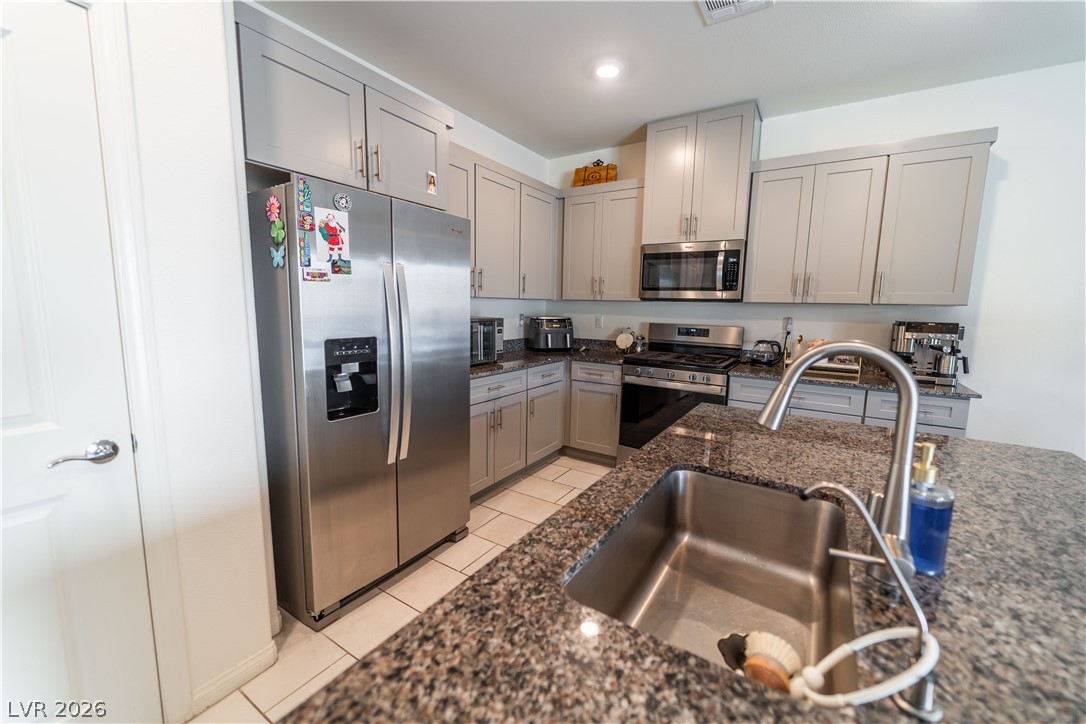 7711 Duran Harbor Lane North Las Vegas NV 89084