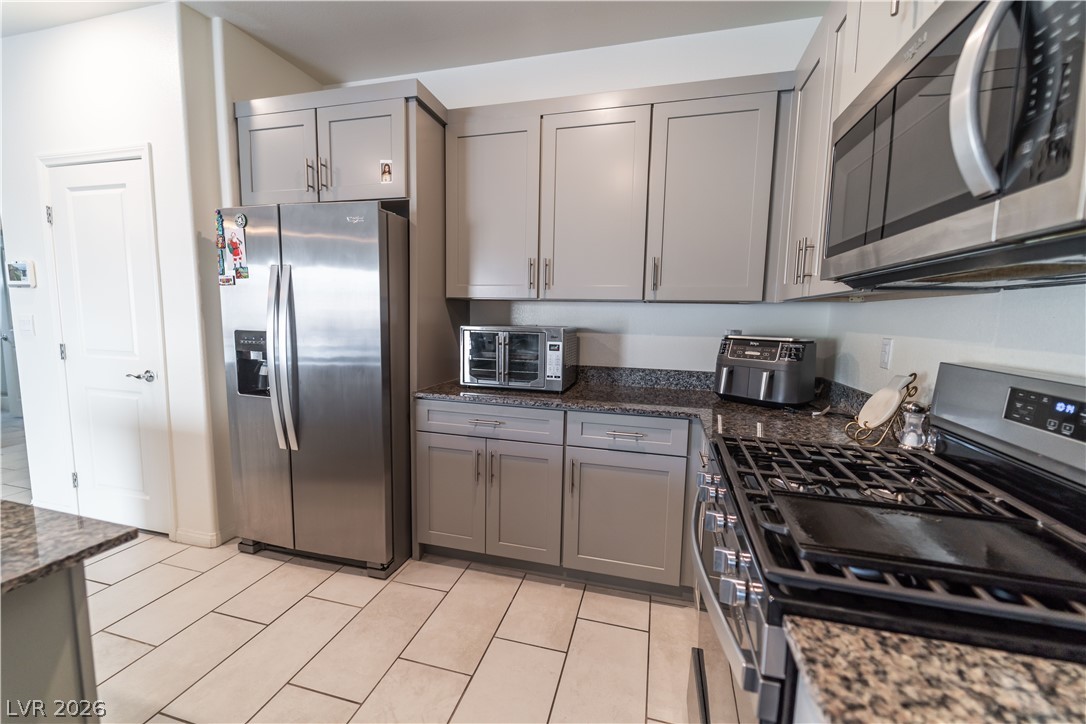 7711 Duran Harbor Lane North Las Vegas NV 89084