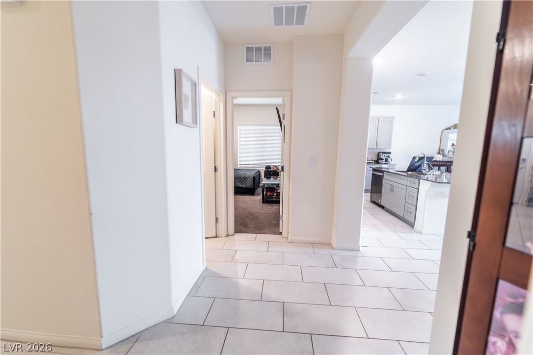 7711 Duran Harbor Lane North Las Vegas NV 89084