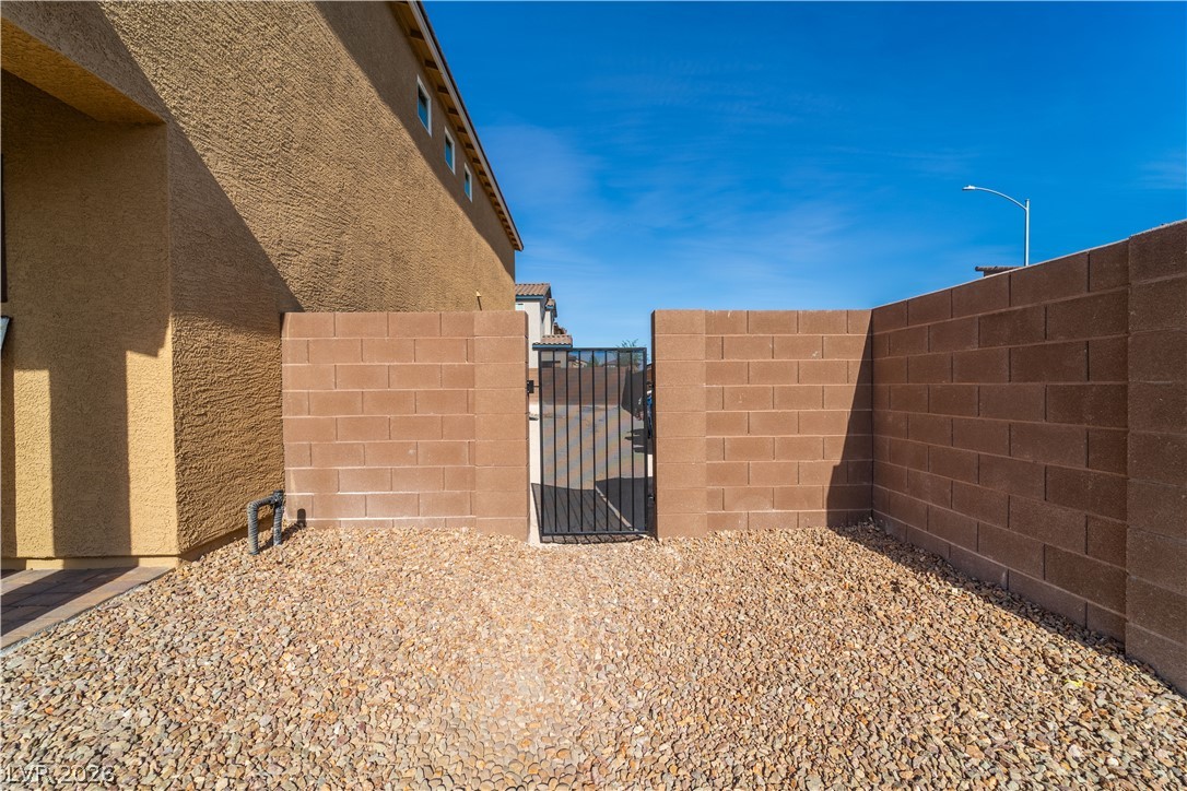 7711 Duran Harbor Lane North Las Vegas NV 89084