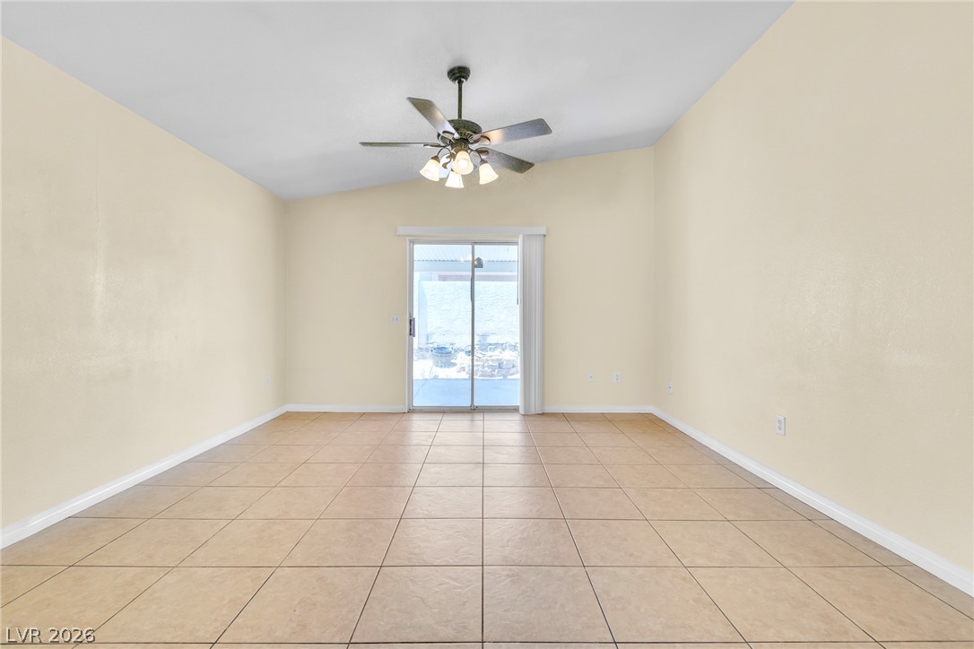 6673 Diamond Care Drive Las Vegas NV 89122