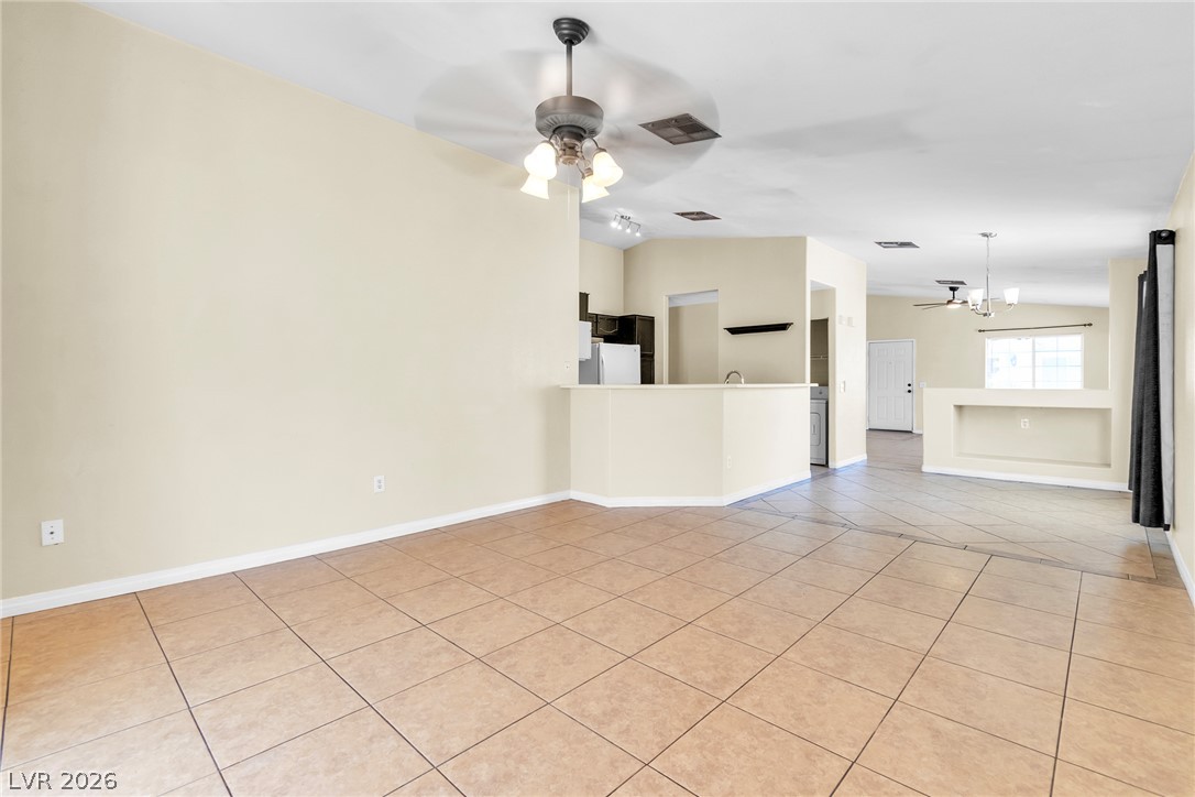 6673 Diamond Care Drive Las Vegas NV 89122