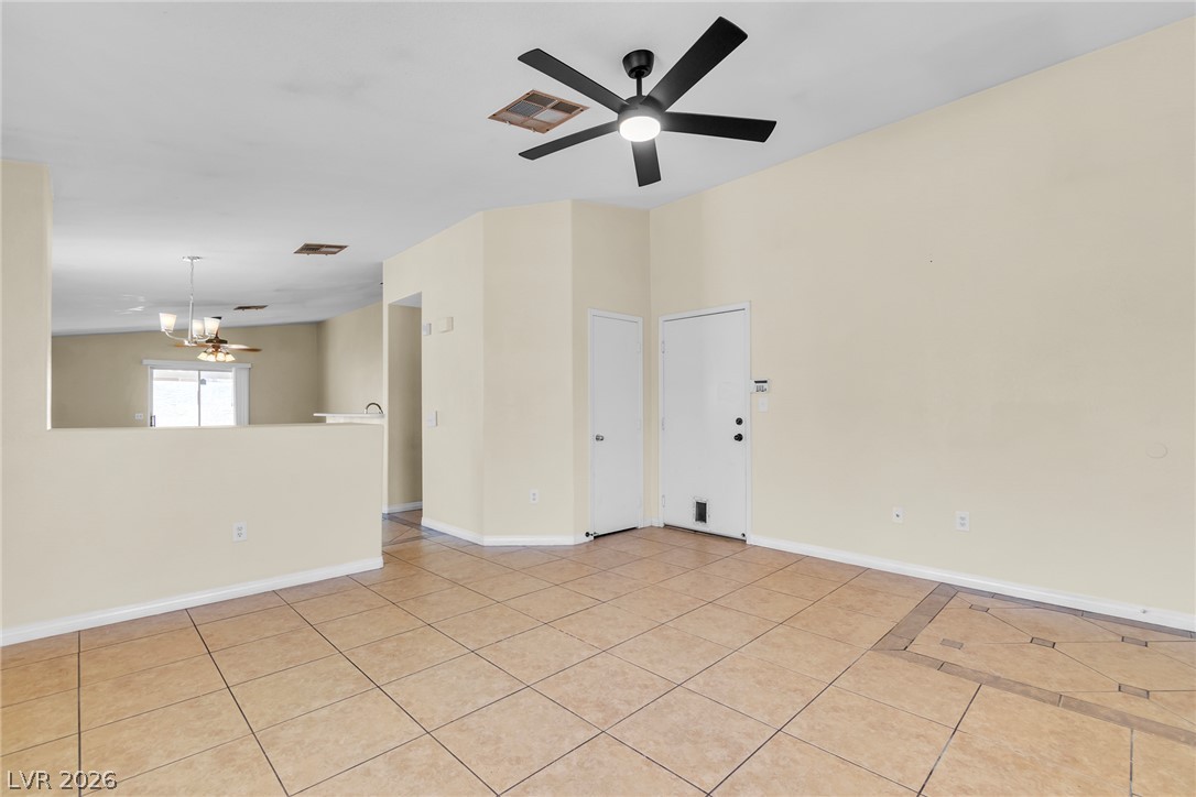 6673 Diamond Care Drive Las Vegas NV 89122